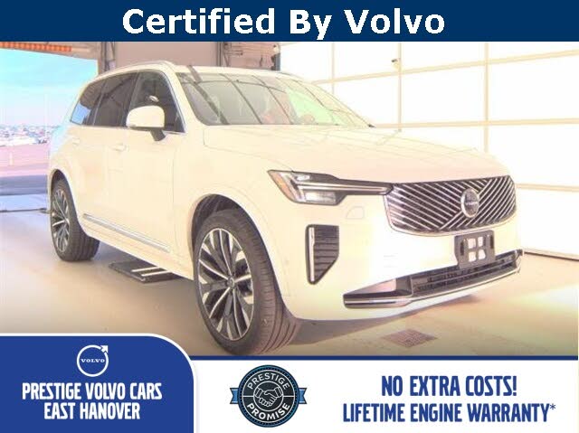 2025 Volvo XC90 B5 Plus Bright Theme 7-Passenger AWD