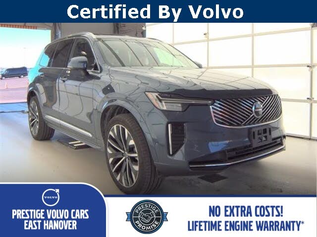 2025 Volvo XC90 B5 Plus Bright Theme 7-Passenger AWD