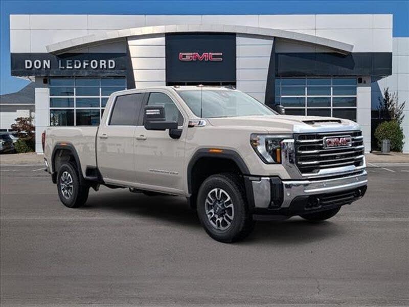 2026 GMC Sierra 2500HD SLE Crew Cab 4WD