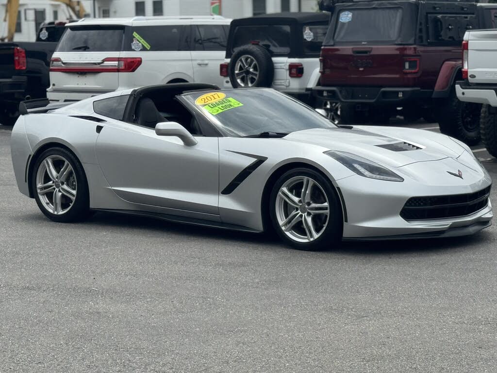 2017 Chevrolet Corvette Stingray 1LT Coupe RWD