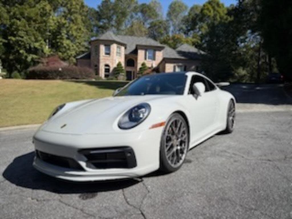 2024 Porsche 911 Carrera S Coupe RWD