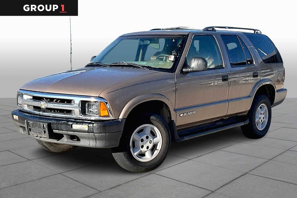 1996 Chevrolet Blazer LS 4-Door 4WD