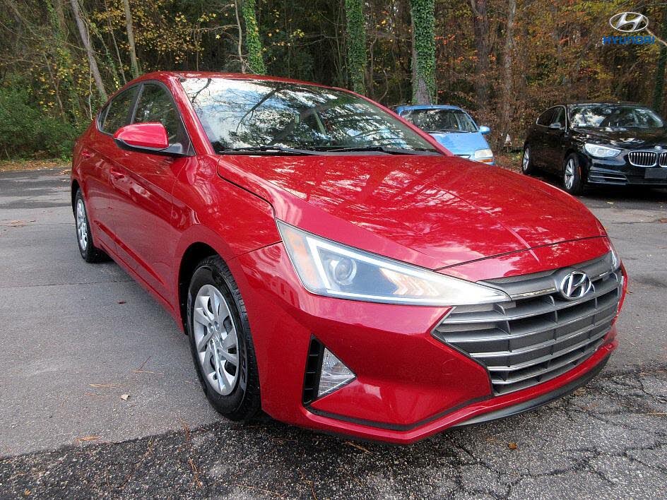 2020 Hyundai Elantra SE FWD