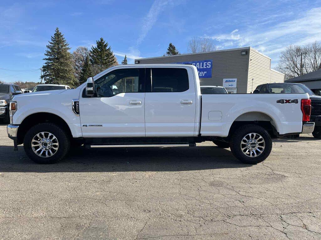 2022 Ford F-250 Super Duty Lariat Crew Cab 4WD