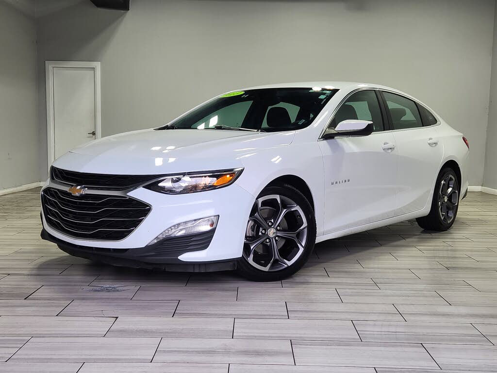 2023 Chevrolet Malibu LT with 1LT FWD
