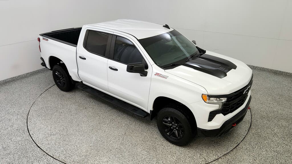 2023 Chevrolet Silverado 1500 LT Trail Boss Crew Cab 4WD