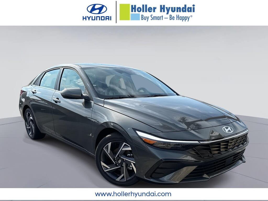 2025 Hyundai Elantra Limited FWD