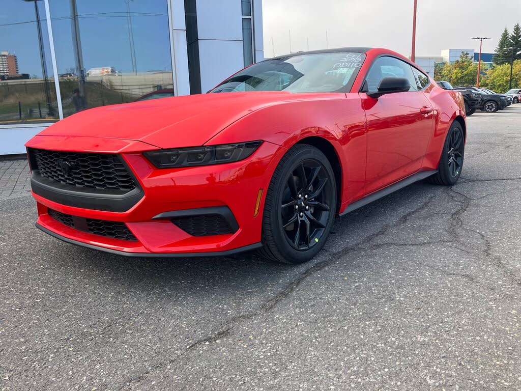 2025 Ford Mustang EcoBoost Premium Fastback RWD