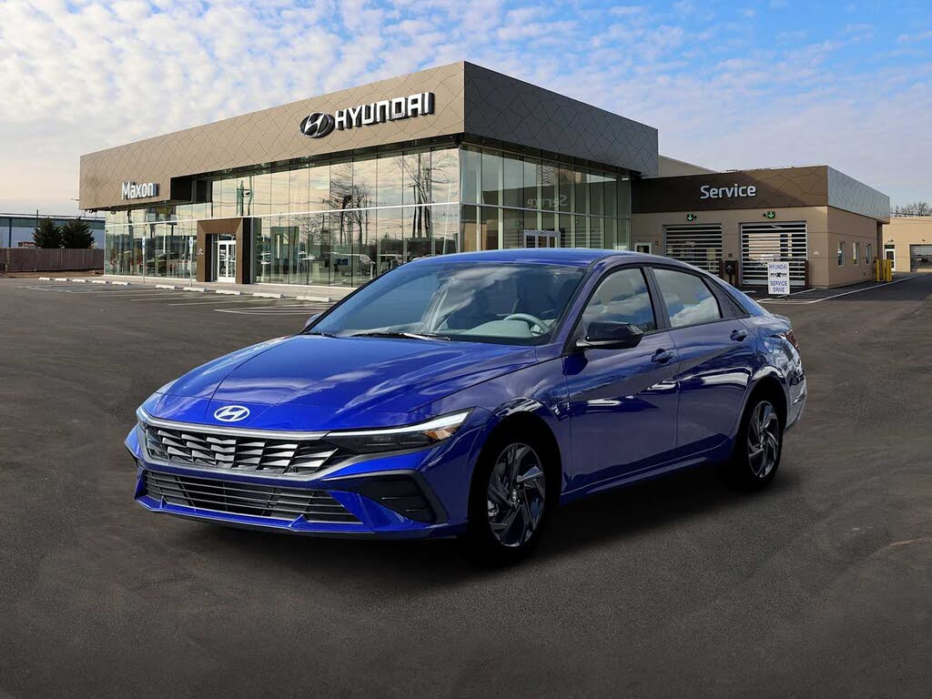 2026 Hyundai Elantra SEL Sport FWD