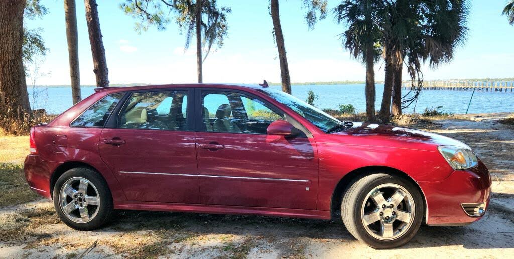 2007 Chevrolet Malibu Maxx LTZ FWD