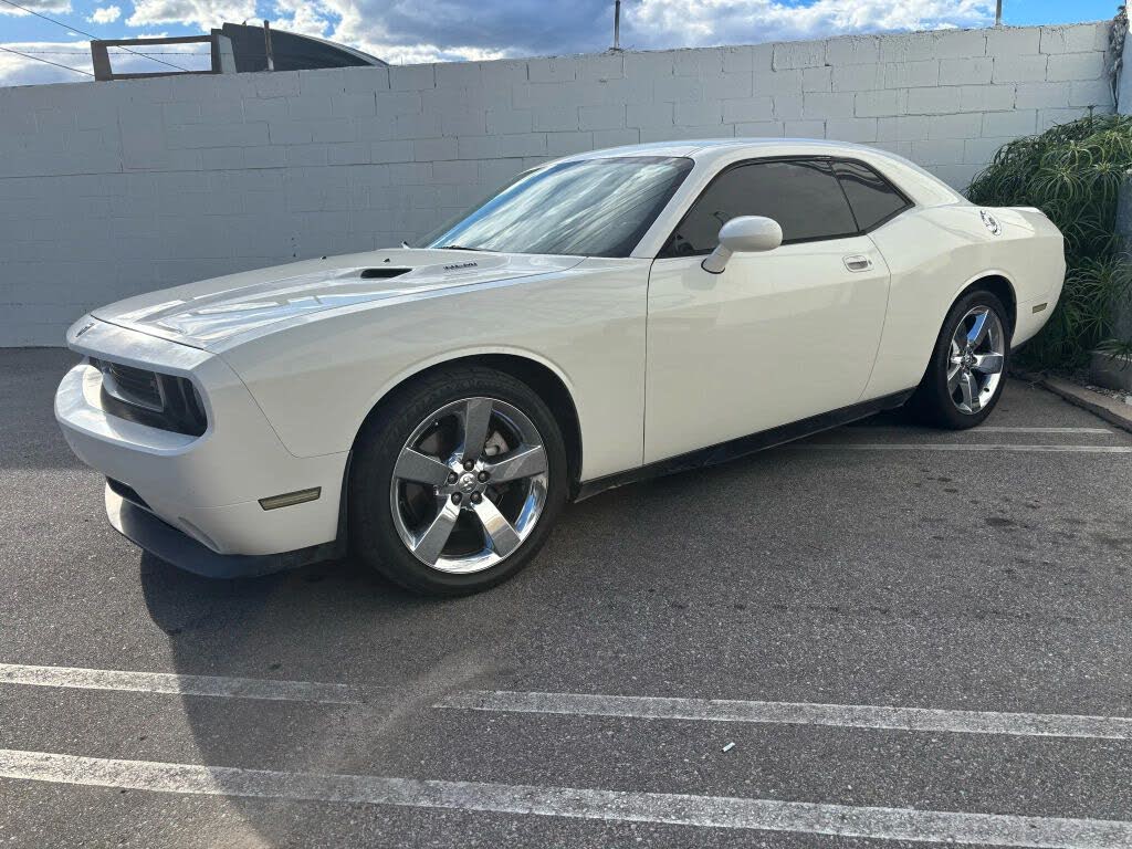 2009 Dodge Challenger R/T RWD