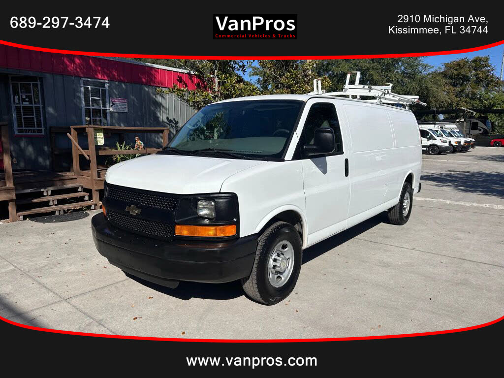 2013 Chevrolet Express Cargo 3500 Extended RWD