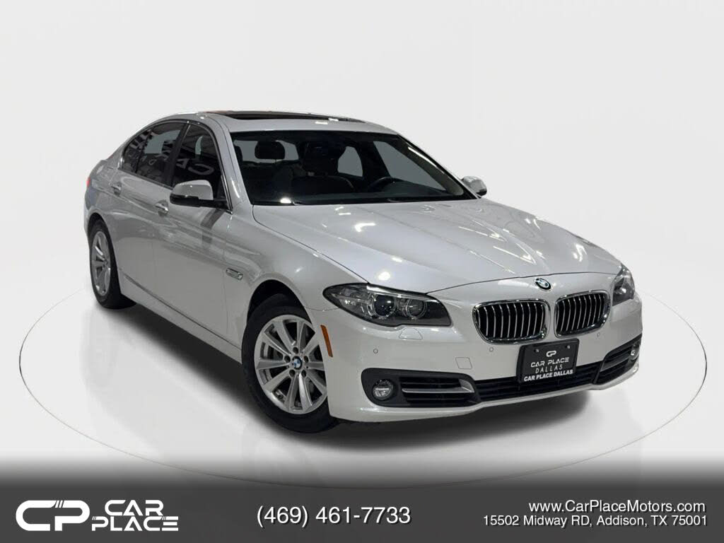 2015 BMW 5 Series 528i Sedan RWD