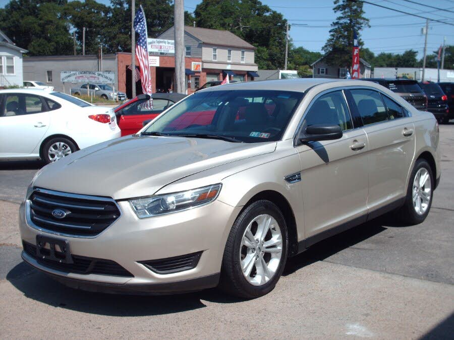 2018 Ford Taurus SEL FWD