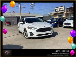 Ford Fusion Hybrid SE FWD
