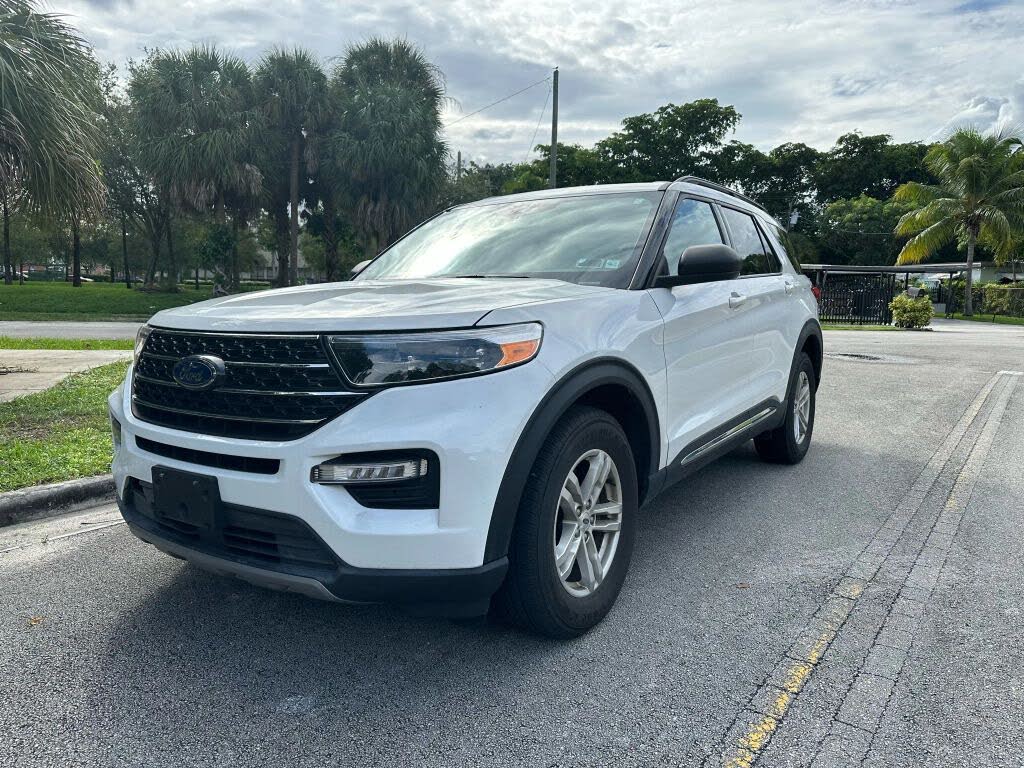 2022 Ford Explorer XLT AWD