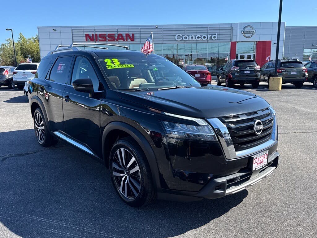 2023 Nissan Pathfinder Platinum 4WD