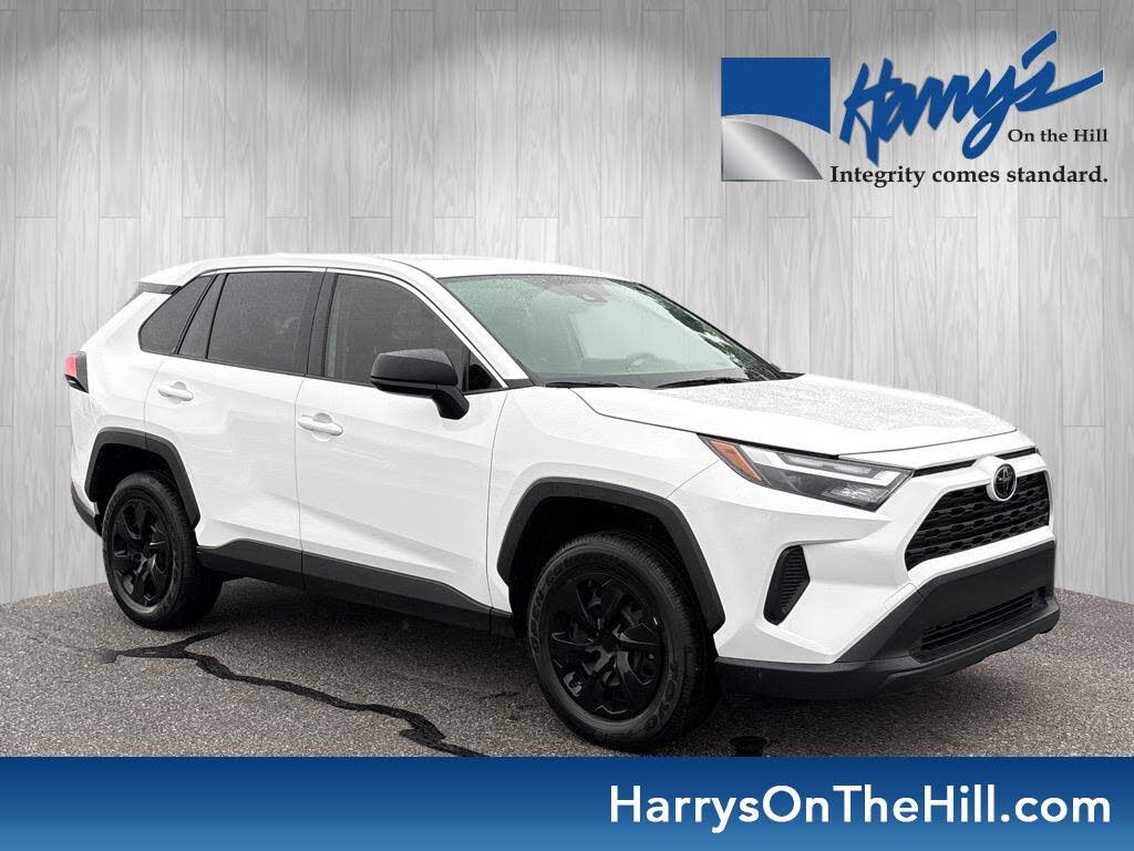 2025 Toyota RAV4 LE AWD