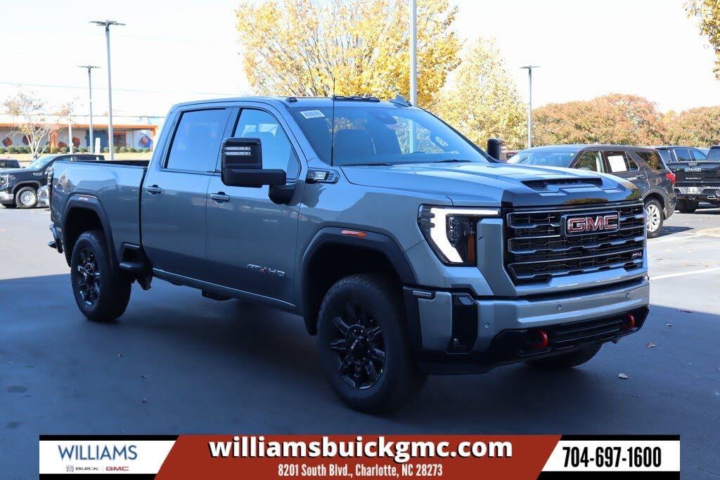 2026 GMC Sierra 2500HD AT4 Crew Cab 4WD