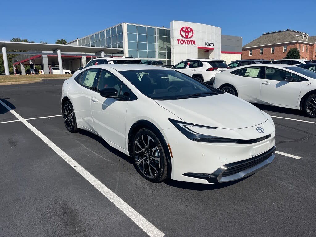 2026 Toyota Prius Plug-In Hybrid XSE FWD