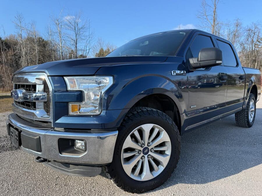 Ford F-150 XLT SuperCrew 4WD 2015