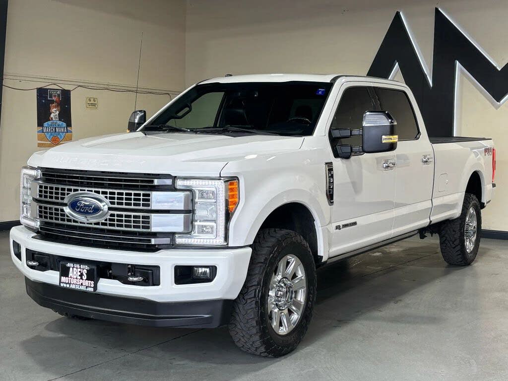 2018 Ford F-350 Super Duty Platinum Crew Cab LB 4WD