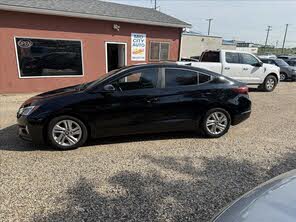 Hyundai Elantra Limited FWD