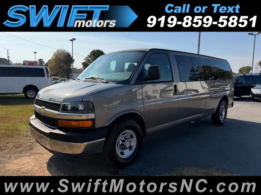 2011 Chevrolet Express 3500 1LT Extended RWD