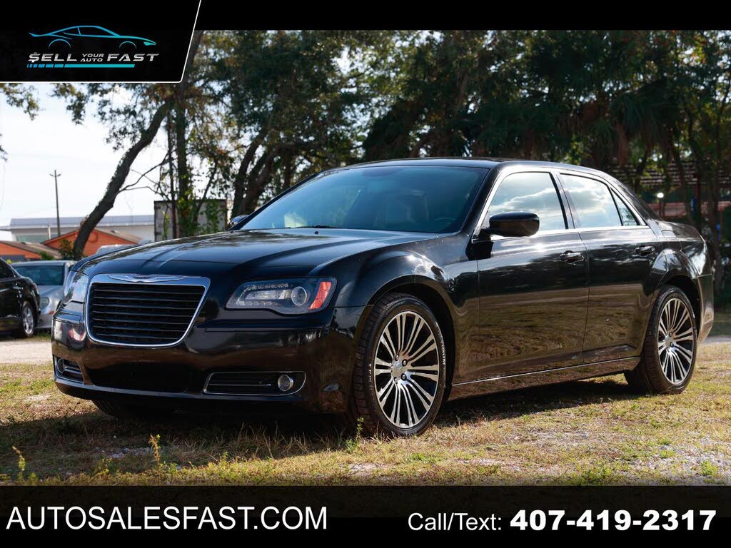 2013 Chrysler 300 S RWD