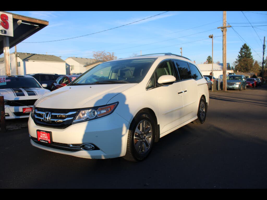 2016 Honda Odyssey Touring Elite FWD
