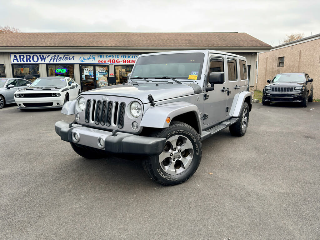 2016 Jeep Wrangler Unlimited Sahara 4WD