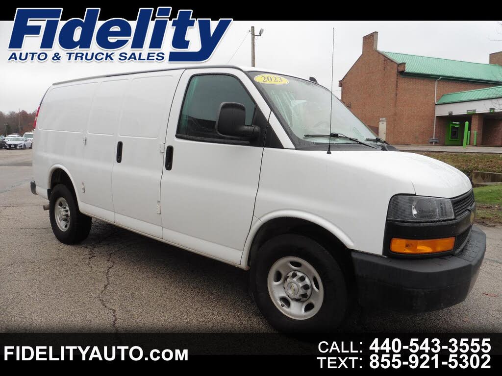 2023 Chevrolet Express Cargo 2500 RWD