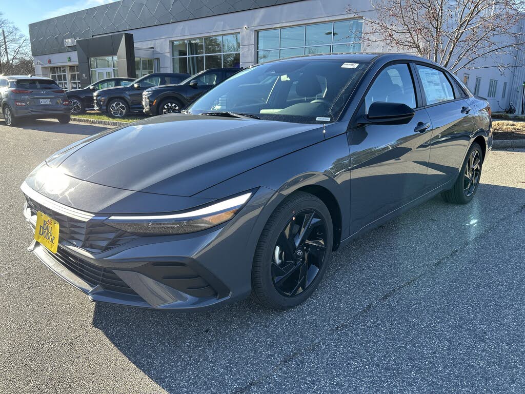 2026 Hyundai Elantra SEL Sport FWD