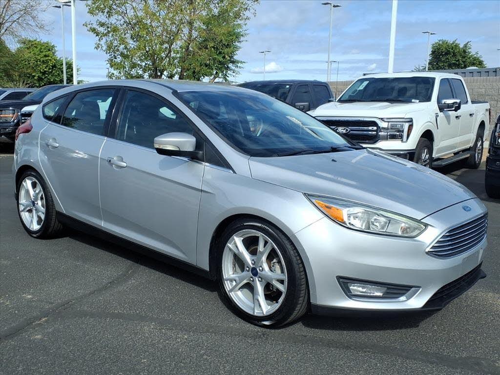 2015 Ford Focus Titanium Hatchback
