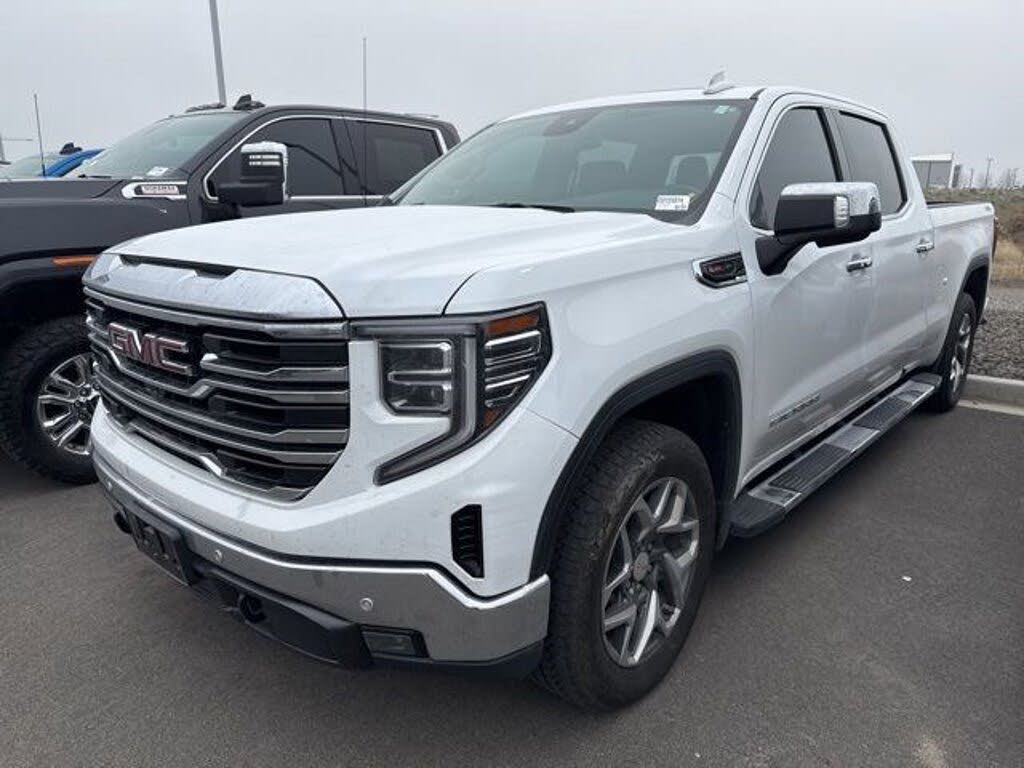 2024 GMC Sierra 1500 SLT Crew Cab 4WD