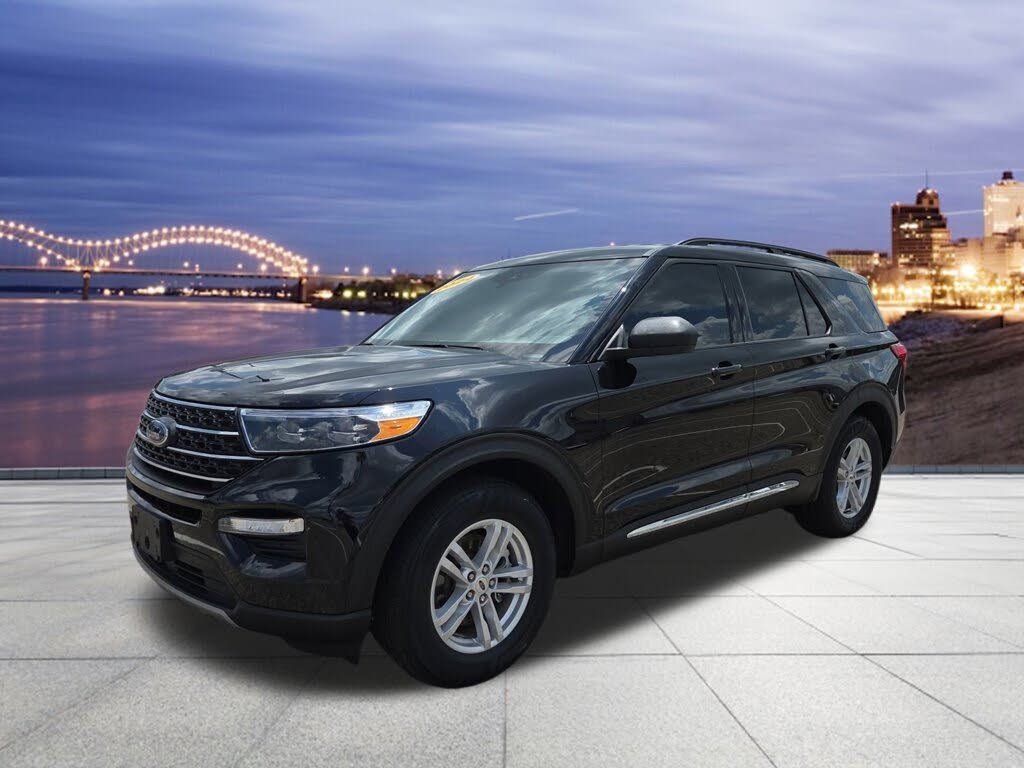 2024 Ford Explorer XLT RWD