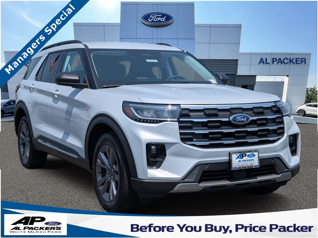 2025 Ford Explorer Active AWD