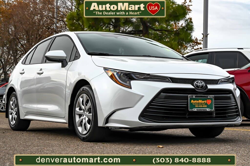 2025 Toyota Corolla LE FWD