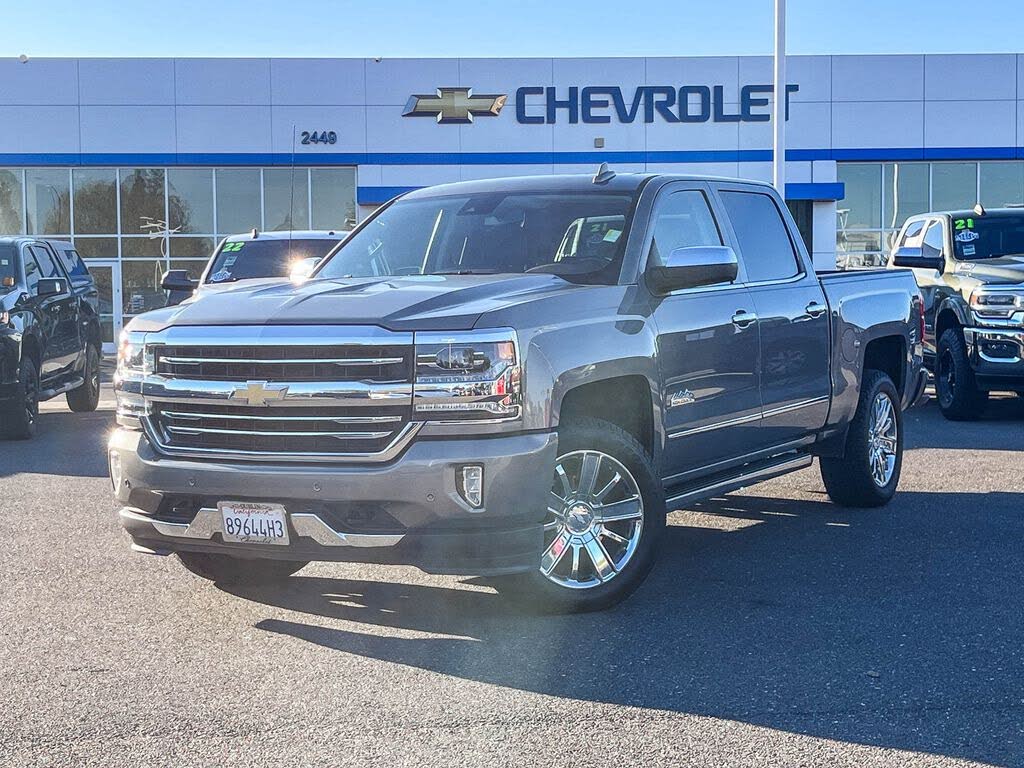 2017 Chevrolet Silverado 1500 High Country Crew Cab 4WD