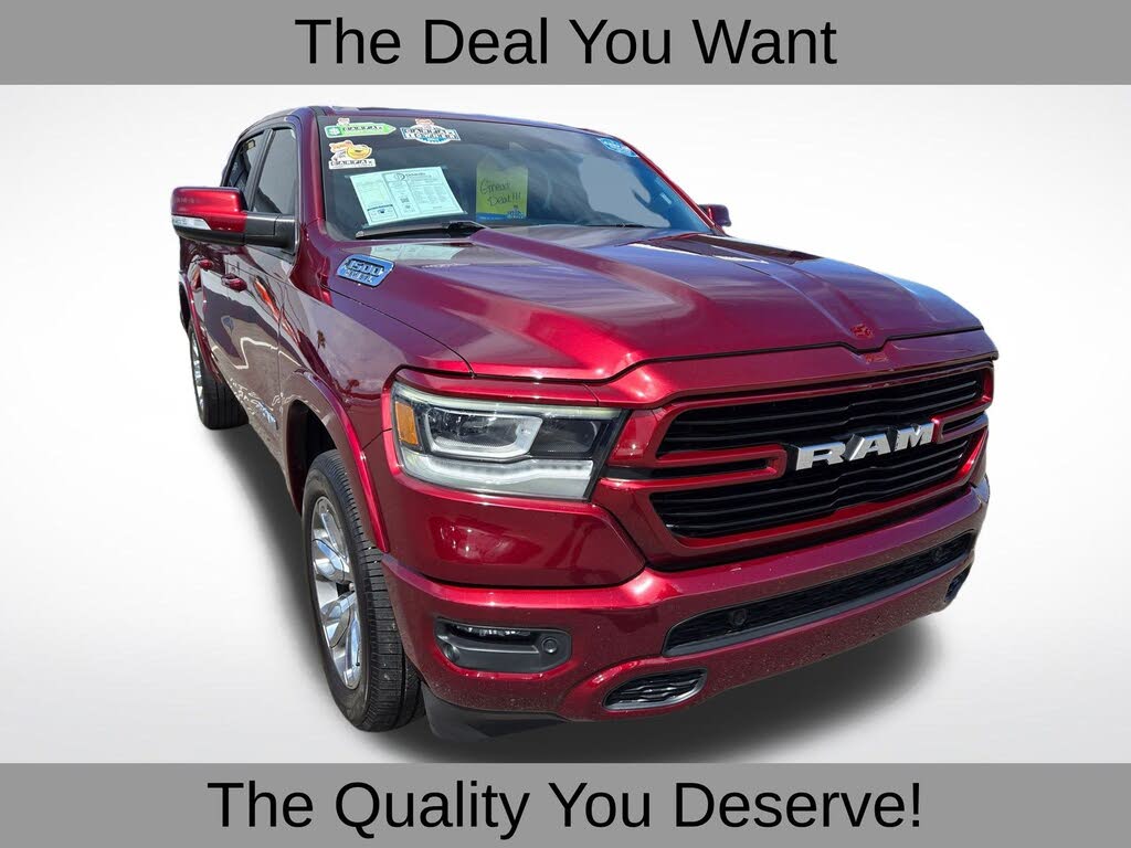2022 RAM 1500 Laramie Crew Cab 4WD