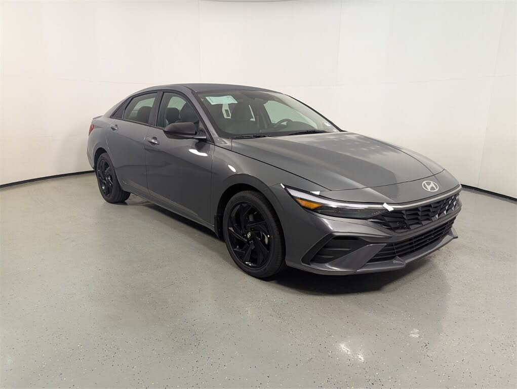 2026 Hyundai Elantra Hybrid SEL Sport FWD