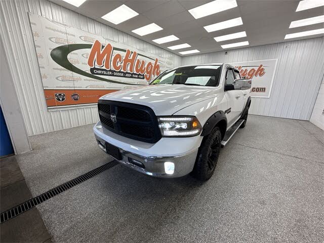 2018 RAM 1500 Laramie Crew Cab 4WD