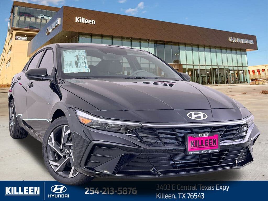 2025 Hyundai Elantra SEL Sport FWD