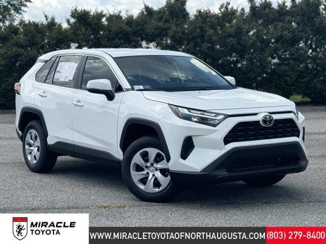 2025 Toyota RAV4 LE FWD