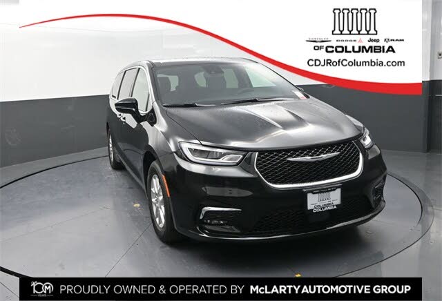 2026 Chrysler Pacifica Select FWD