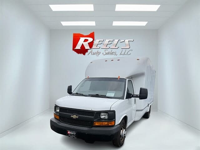 2015 Chevrolet Express Chassis 3500 177 Cutaway with 1WT RWD