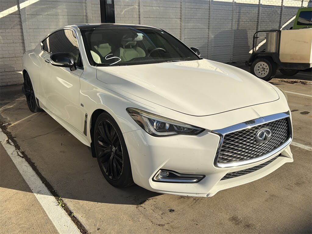 2017 INFINITI Q60 3.0t Premium Coupe RWD