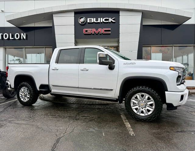 2025 Chevrolet Silverado 2500HD High Country Crew Cab 4WD