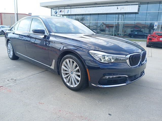2017 BMW 7 Series 740i RWD