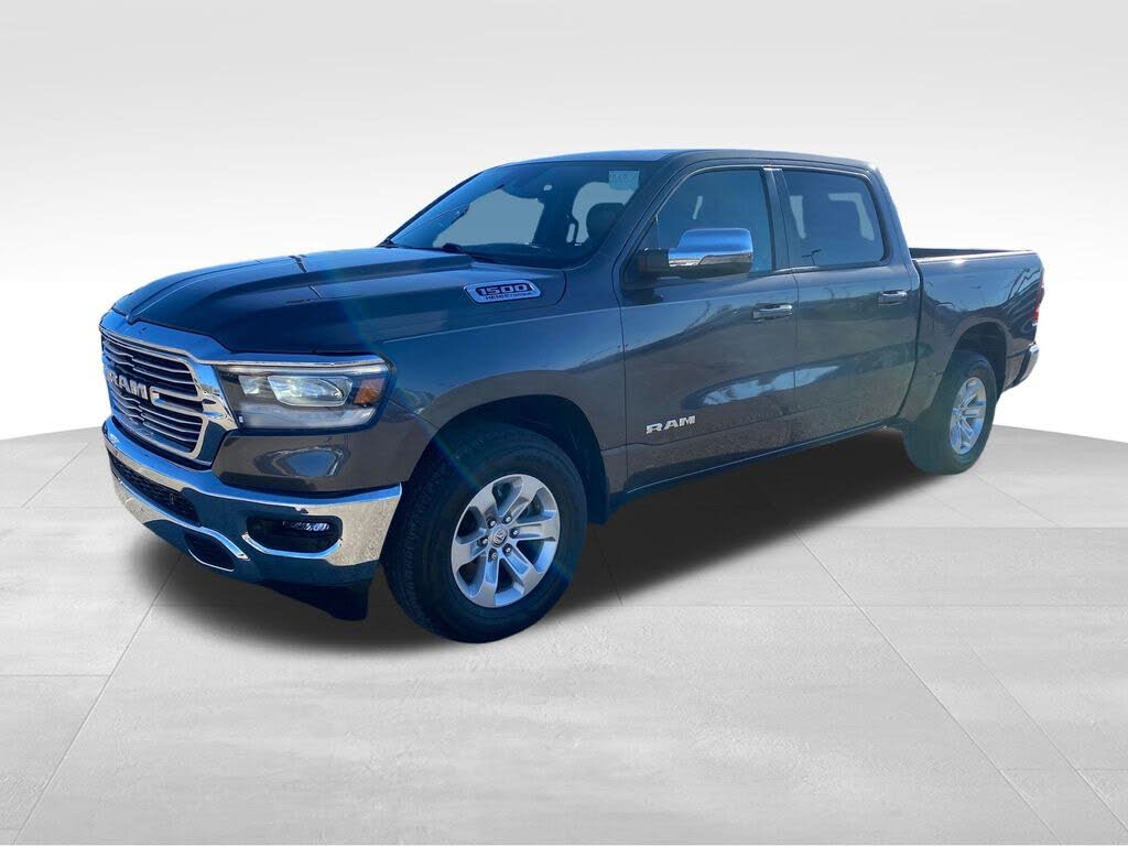 2024 RAM 1500 Laramie Crew Cab 4WD